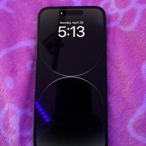 Apple Black iPhone Sleek Notch Display